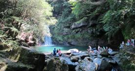 Todoroki Gorge and The Todoroki Falls 